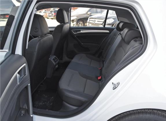 高尔夫 2019款 1.6L 自动舒适型 国V 车厢座椅   后排空间
