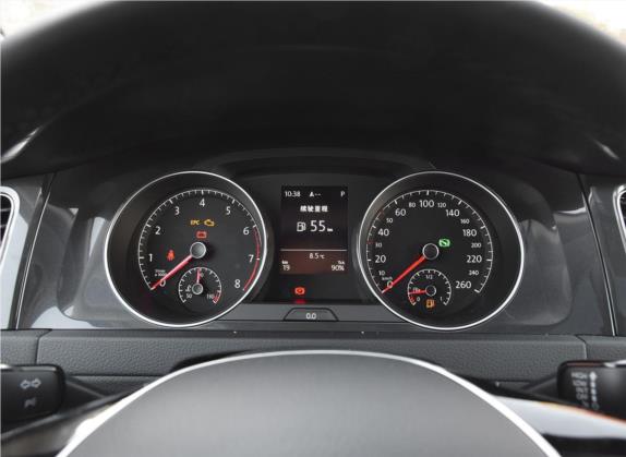高尔夫 2019款 1.6L 自动舒适型 国V 中控类   仪表盘