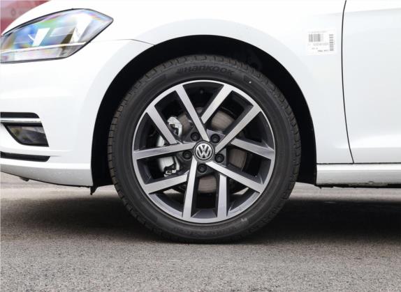 高尔夫 2020款 200TSI DSG舒适进取版 其他细节类   前轮