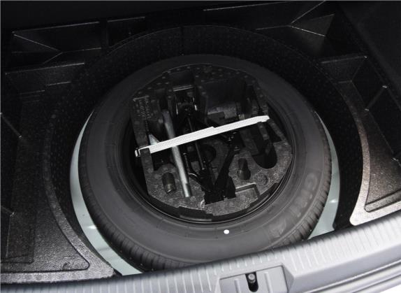 高尔夫 2020款 挚爱版 280TSI DSG舒适型 其他细节类   备胎