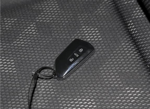 高尔夫 2021款 200TSI DSG 其他细节类   钥匙