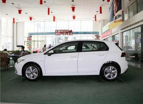 高尔夫 2021款 200TSI DSG 外观   正侧