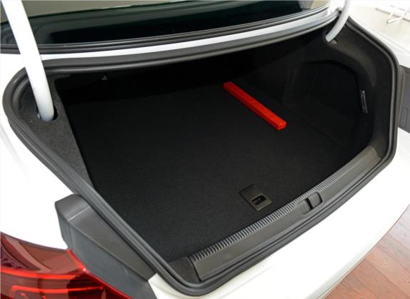 一汽-大众CC 2015款 3.0FSI V6 车厢座椅   后备厢