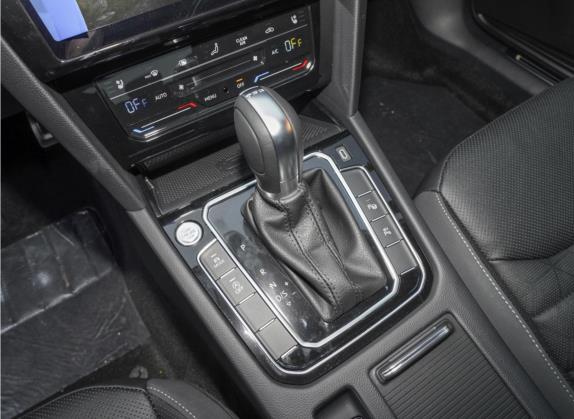 一汽-大众CC 2021款 380TSI 夺目版 中控类   挡把