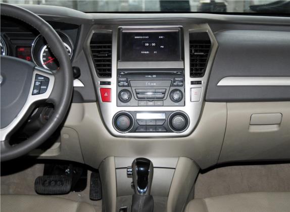 东风风神A60 2012款 2.0L CVT尊贵型 中控类   中控台