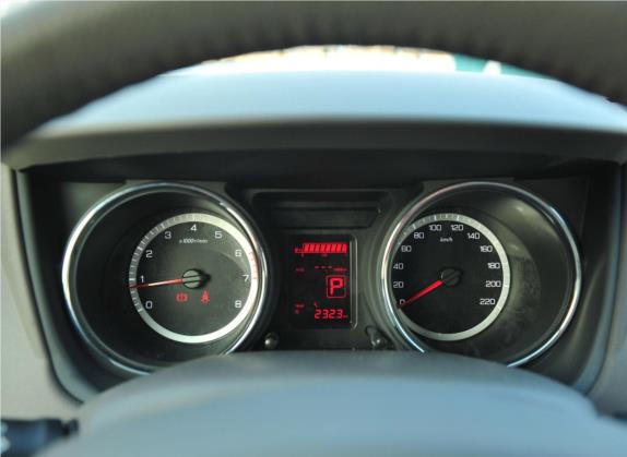东风风神A60 2012款 1.6L 自动尊贵型 中控类   仪表盘