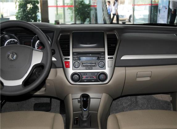 东风风神A60 2012款 1.6L 自动豪华型 中控类   中控台