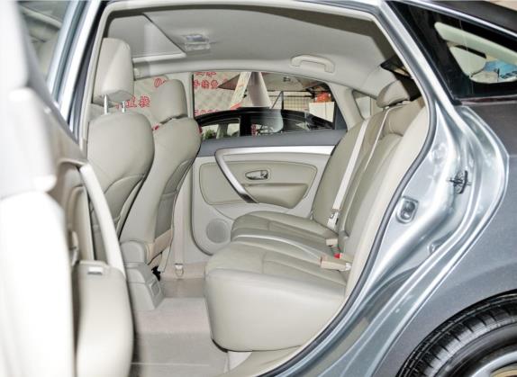 东风风神A60 2012款 1.6L 手动尊贵型 车厢座椅   后排空间