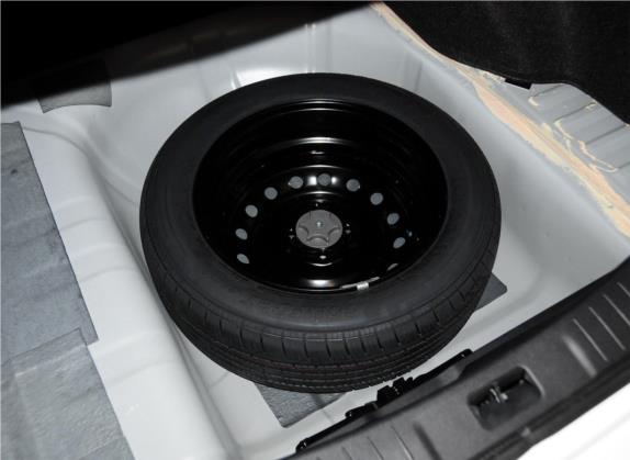 东风风神A60 2014款 1.5L 手动精英型 其他细节类   备胎