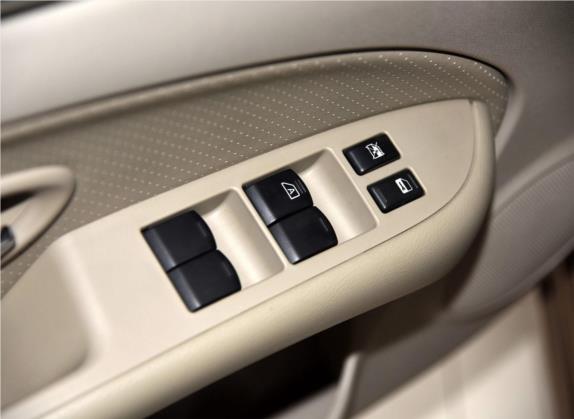东风风神A60 2014款 1.6L 手动智驱精英型 车厢座椅   门窗控制