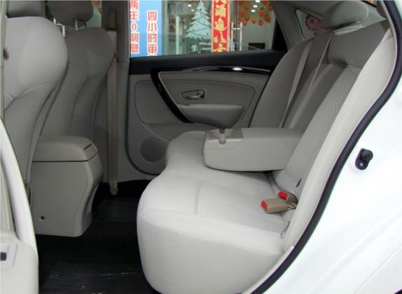 东风风神A60 2016款 1.4T 手动豪华型 车厢座椅   后排空间