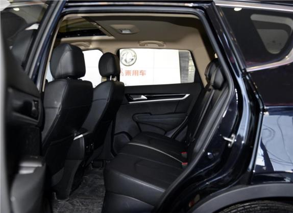 东风风神AX7 2015款 2.0L 自动智逸型 车厢座椅   后排空间
