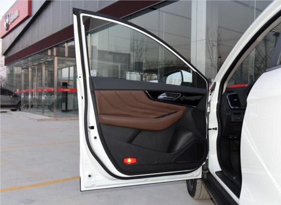 东风风神AX7 2018款 经典 1.6T 自动尊贵型 车厢座椅   前门板