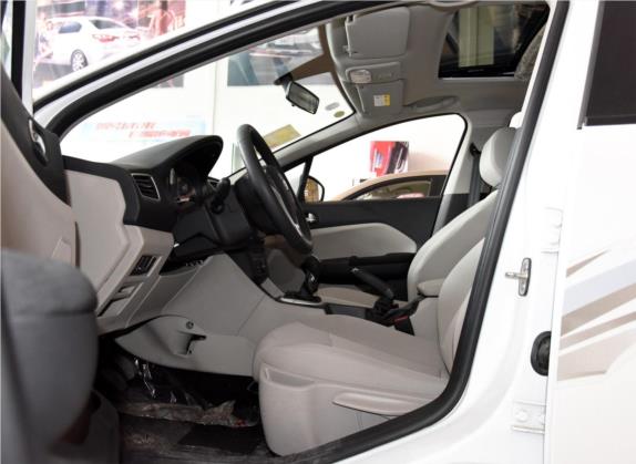 东风风神L60 2015款 1.8L 手动新享型 车厢座椅   前排空间