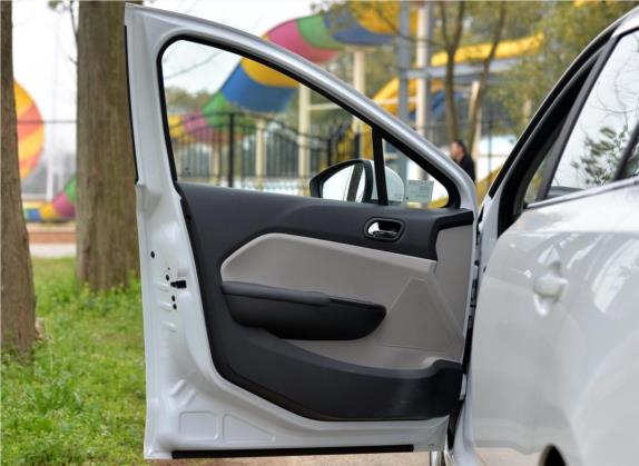 东风风神L60 2015款 1.8L 自动新睿型 车厢座椅   前门板