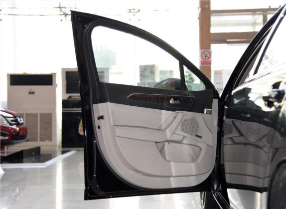 东风A9 2016款 1.8T 尊贵型 车厢座椅   前门板