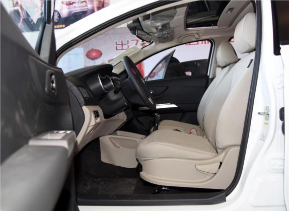 东风风神A30 2014款 1.5L 手动智驱智尚型 车厢座椅   前排空间