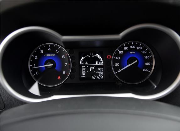 东风风神AX3 2016款 1.5L 自动尊酷型 中控类   仪表盘