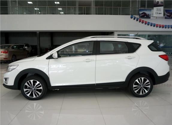 东风风神AX3 2016款 1.5L 自动致酷型 外观   正侧