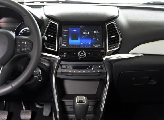 东风风神AX3 2019款 1.6L 手动劲享版 中控类   中控台