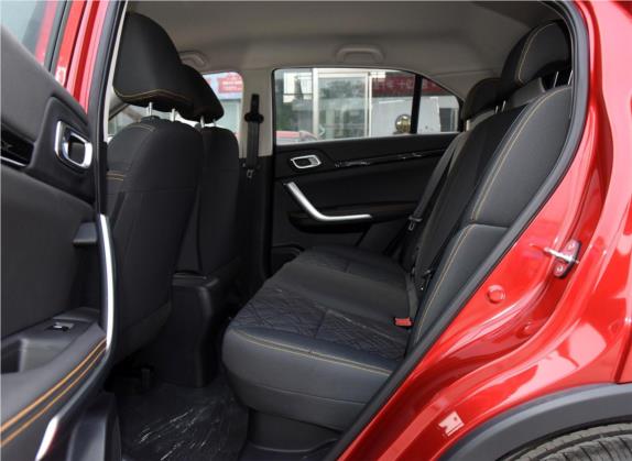 东风风神AX4 2017款 1.6L 手动舒适型 车厢座椅   后排空间
