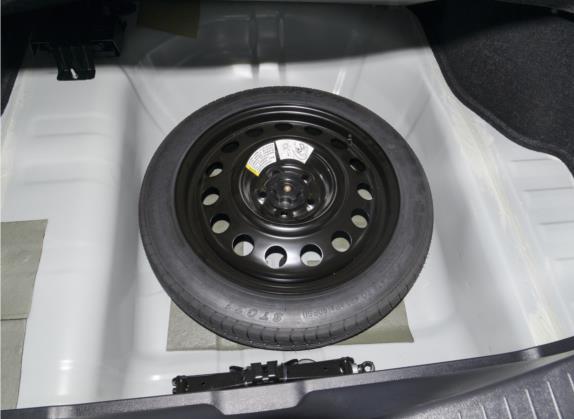 东风风神E70 2023款 PRO 奕智版 长续航型 其他细节类   备胎