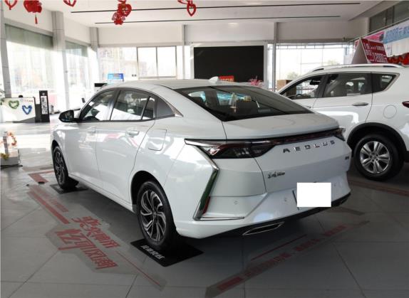 奕炫 2020款 200T 手动炫目版 外观   斜后