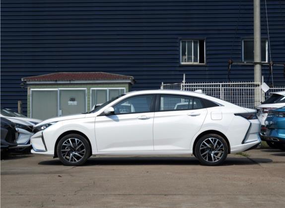 奕炫 2020款 230T 自动炫目赛道版 外观   正侧