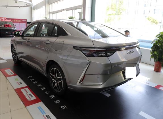奕炫 2021款 230T 自动追梦版 外观   斜后