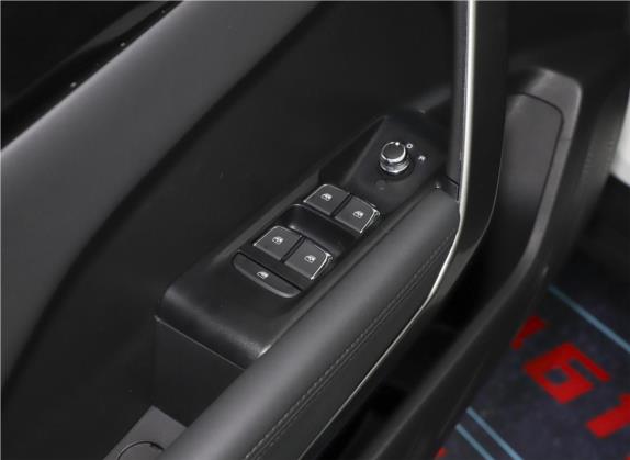 奕炫GS 2020款 230T 自动越目版 车厢座椅   门窗控制