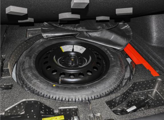 奕炫MAX 2021款 1.5T 超级辣爸版 其他细节类   备胎