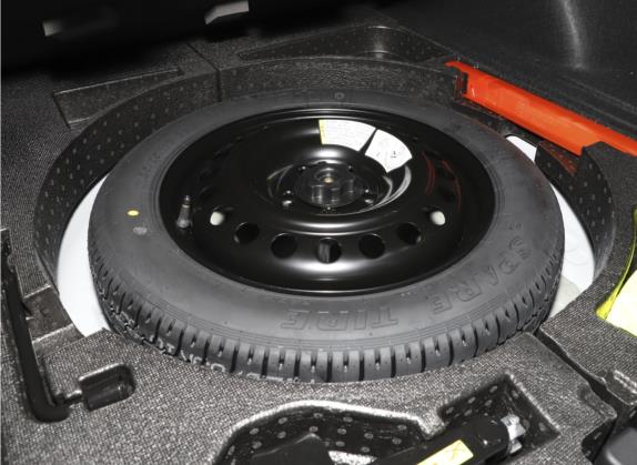 奕炫MAX 2021款 1.5T 超酷潮爸版 其他细节类   备胎