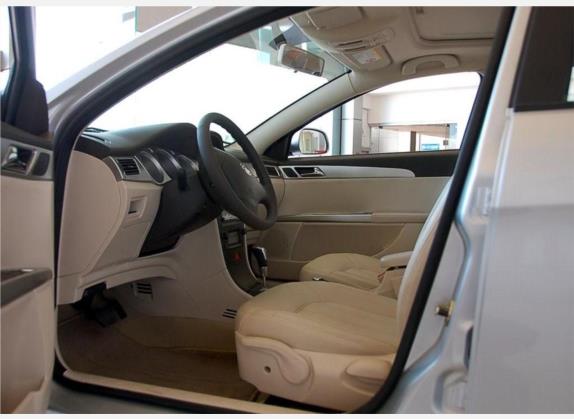 东风风神S30 2009款 1.6L 自动尊贵型 车厢座椅   前排空间