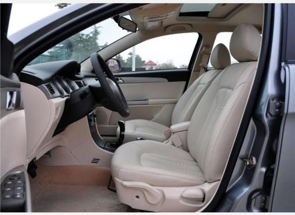 东风风神S30 2009款 1.6L 手动尊贵型 车厢座椅   前排空间