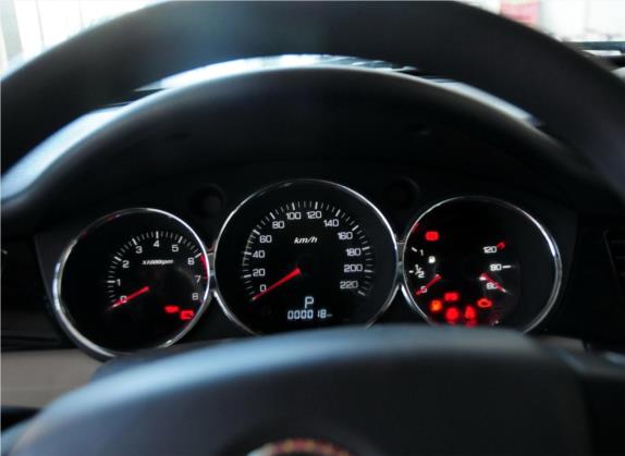 东风风神S30 2013款 1.5L 自动尊雅型 中控类   仪表盘
