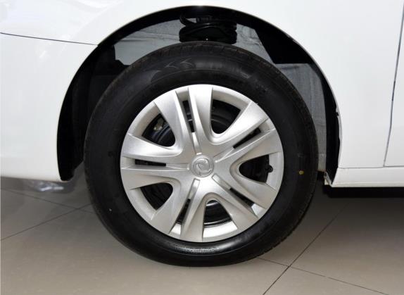 东风风神S30 2014款 1.5L 手动智驱感恩版 其他细节类   前轮