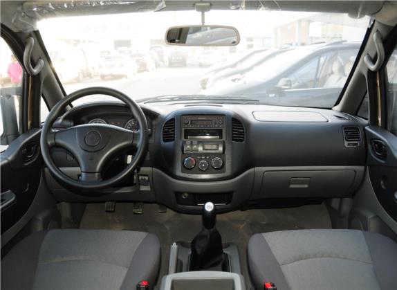 菱智 2013款 M3 1.6L 7座舒适型 中控类   中控全图