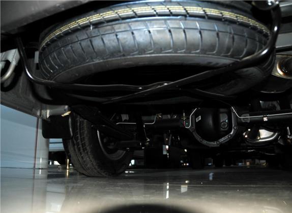 菱智 2014款 M5 Q3 2.0L 7座短轴豪华型 其他细节类   备胎