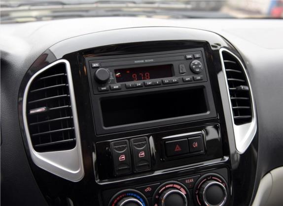 菱智 2016款 M3 1.6L 7座舒适型 国IV 车厢座椅   门窗控制