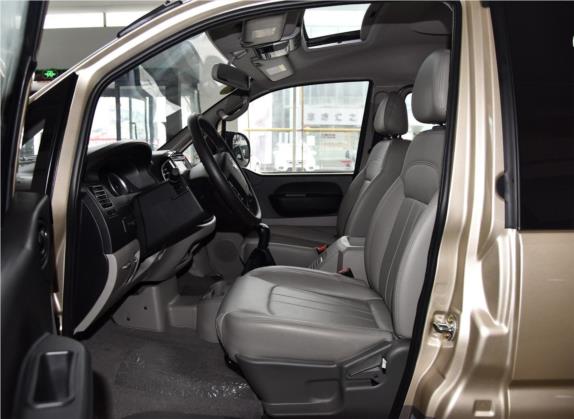 菱智 2016款 M3 1.6L 7座豪华型 国IV 车厢座椅   前排空间