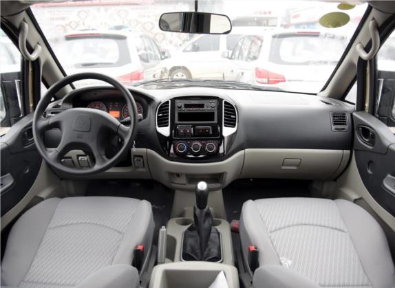 菱智 2016款 M3L 1.6L 9座舒适型 中控类   中控全图