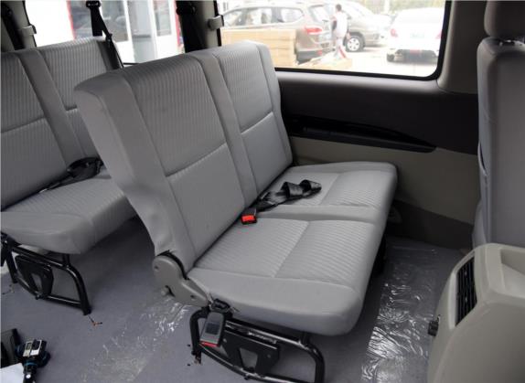 菱智 2016款 M3L 1.6L 9座舒适型 车厢座椅   后排空间