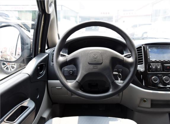 菱智 2016款 M3L 1.6L 9座豪华型 中控类   驾驶位