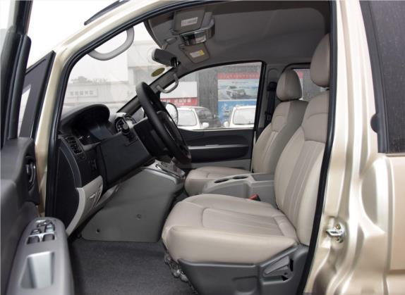 菱智 2017款 M3L 2.0L 7座豪华型 车厢座椅   前排空间