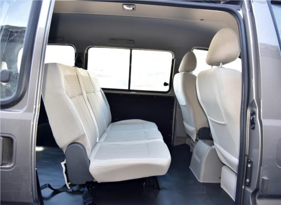 菱智 2018款 M3 1.5L 5座基本型 车厢座椅   后排空间