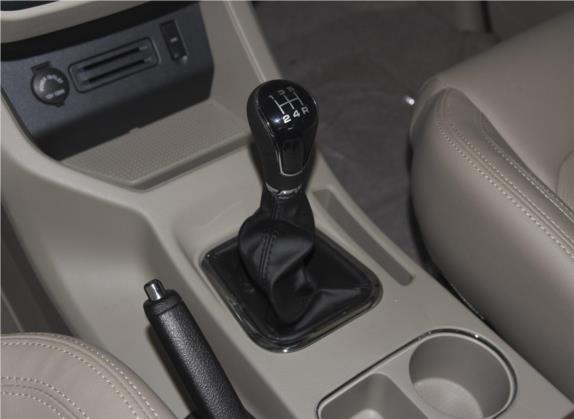 菱智 2019款 M5 1.6L 7座豪华型 国VI 中控类   挡把