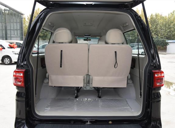 菱智 2019款 M5L 1.6L 7座舒适型 国VI 车厢座椅   后备厢