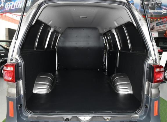 菱智 2019款 V3 1.6L 2座物流版 车厢座椅   后备厢