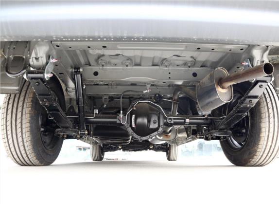 菱智 2019款 M5 1.6L 7座特供型 国VI 其他细节类   后悬架