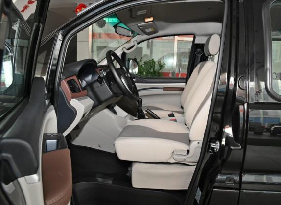 菱智 2019款 M5L 1.6L 7座特供型 国VI 车厢座椅   前排空间